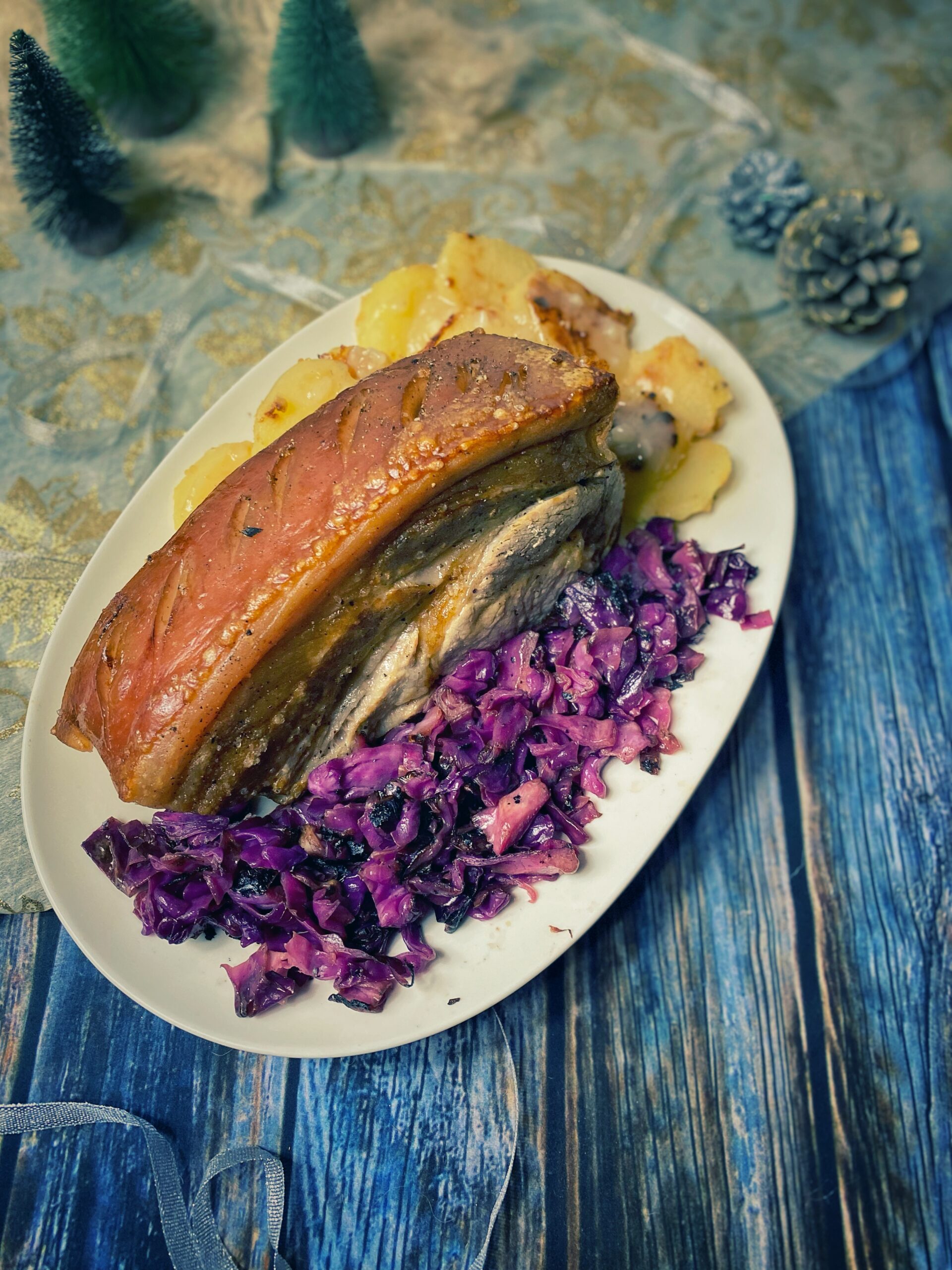 Flæskesteg og karamellisierte Kartoffeln (Dänemark)