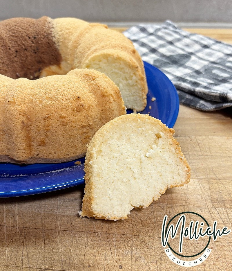 Zweifarbiger Eiweißkuchen