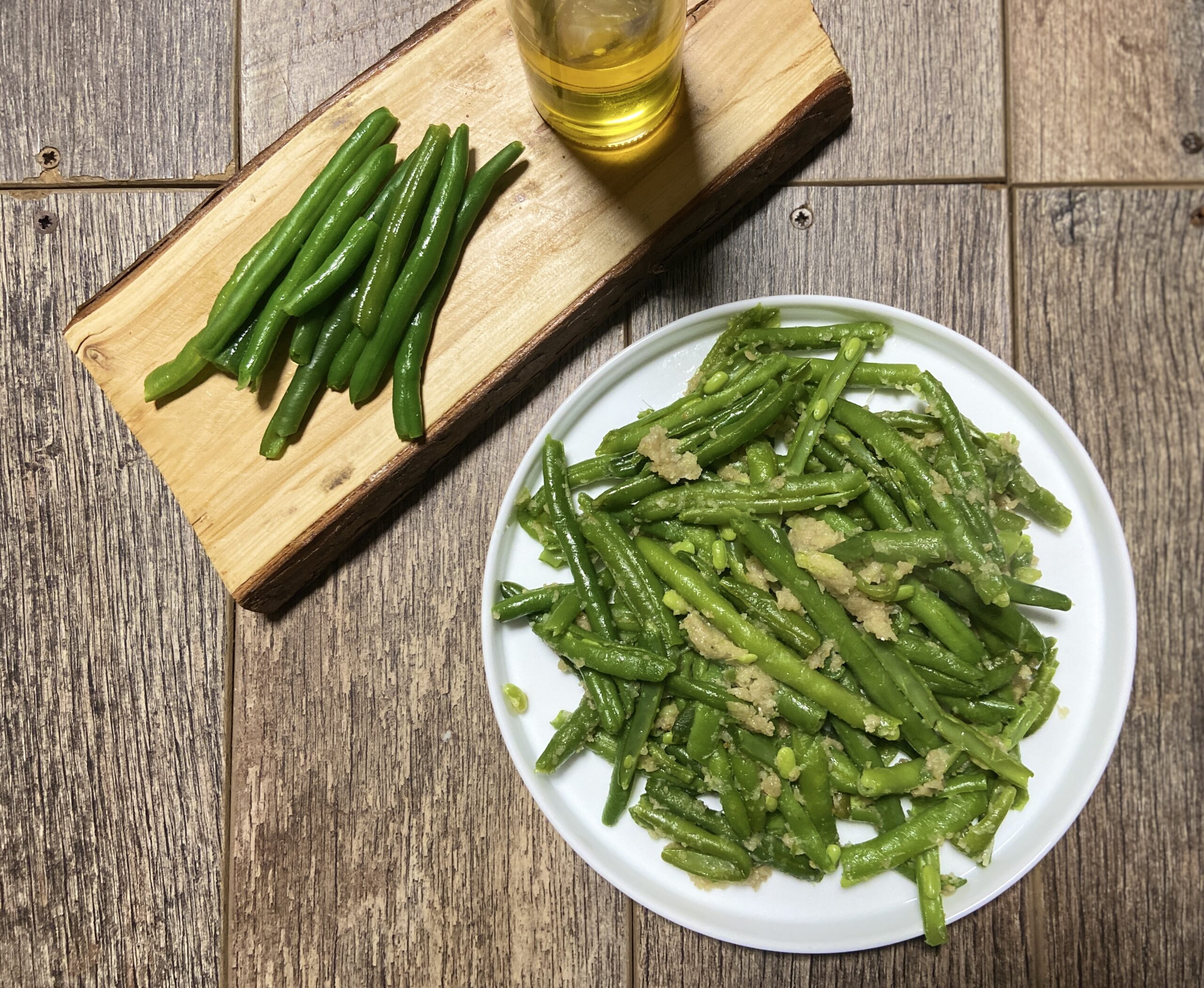 Grüne Bohnen in der Pfanne