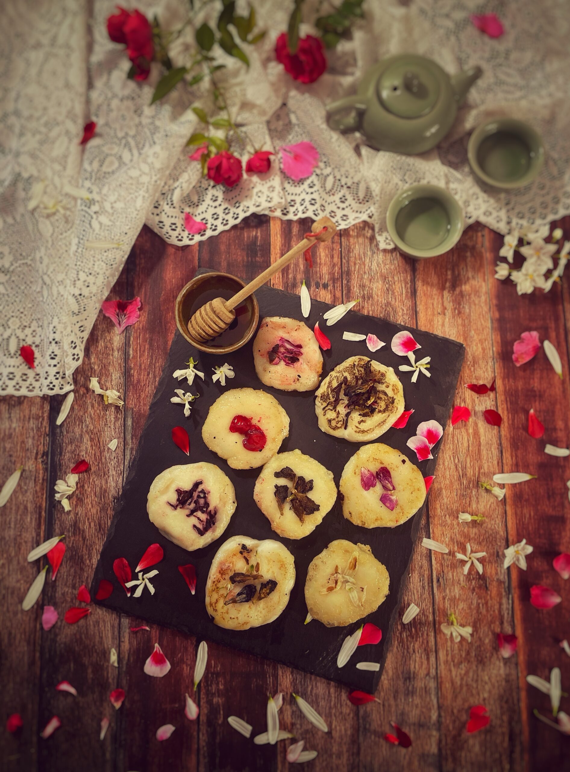 Hwajeon: Koreanischer Reiskuchen mit Blumen