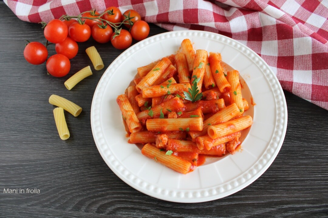 Pasta Pancetta und Tomate