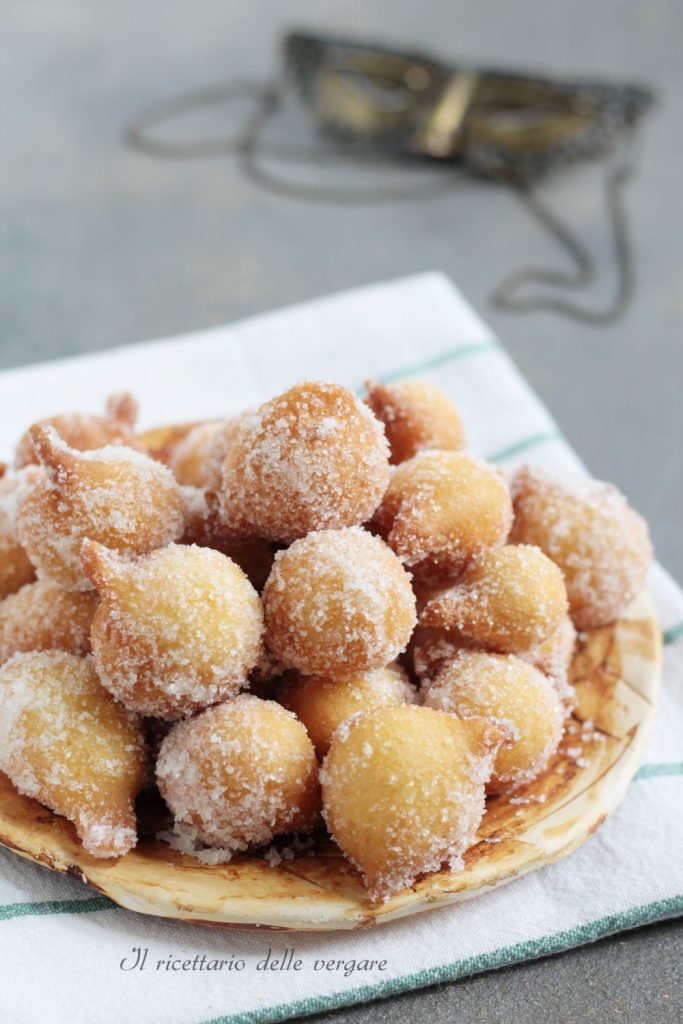 Weiche Löffel-Krapfen