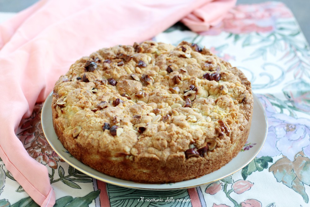 Streuselkuchen mit Ricotta und Kaffee