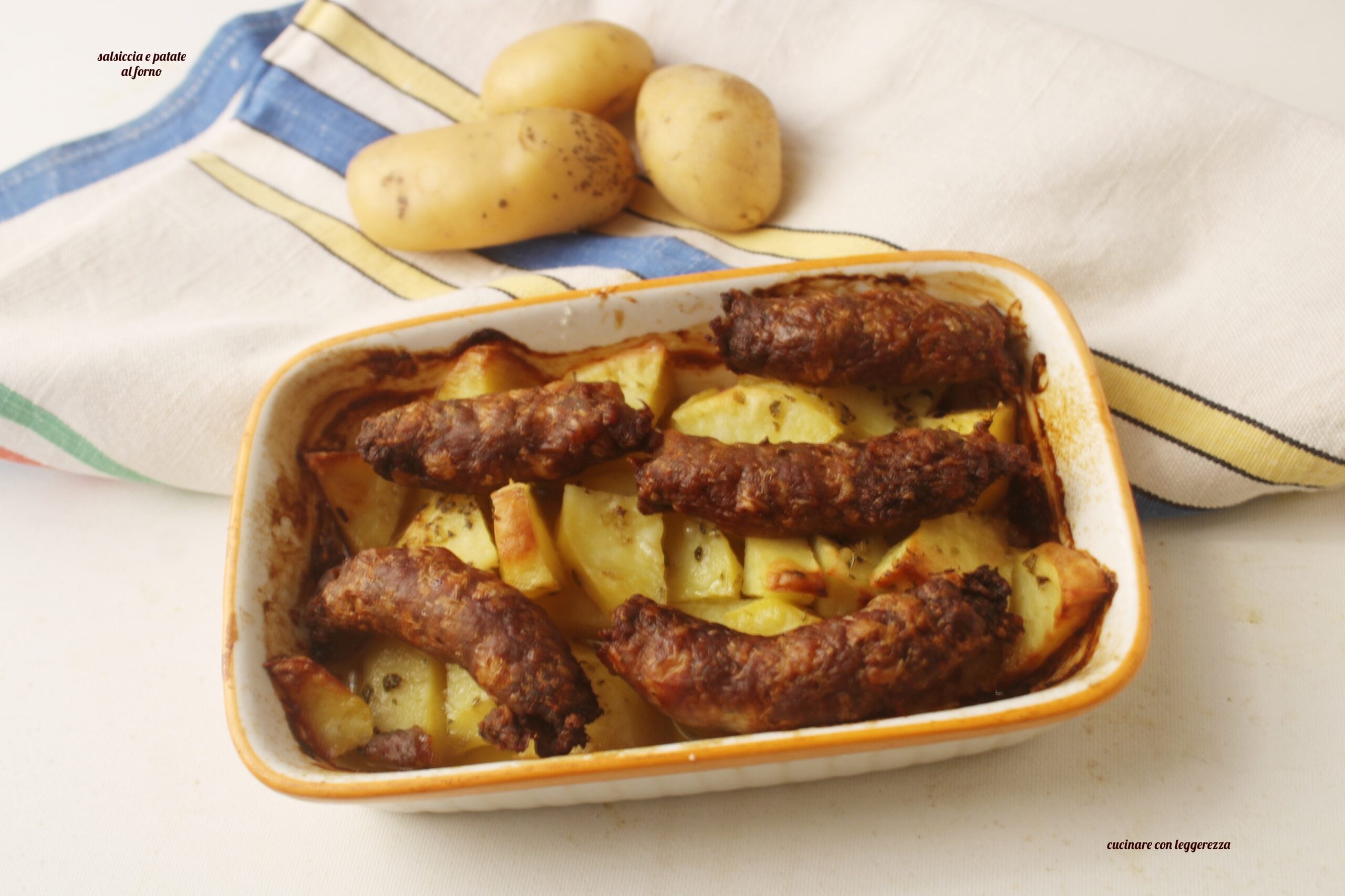 Wurst und Kartoffeln im Ofen