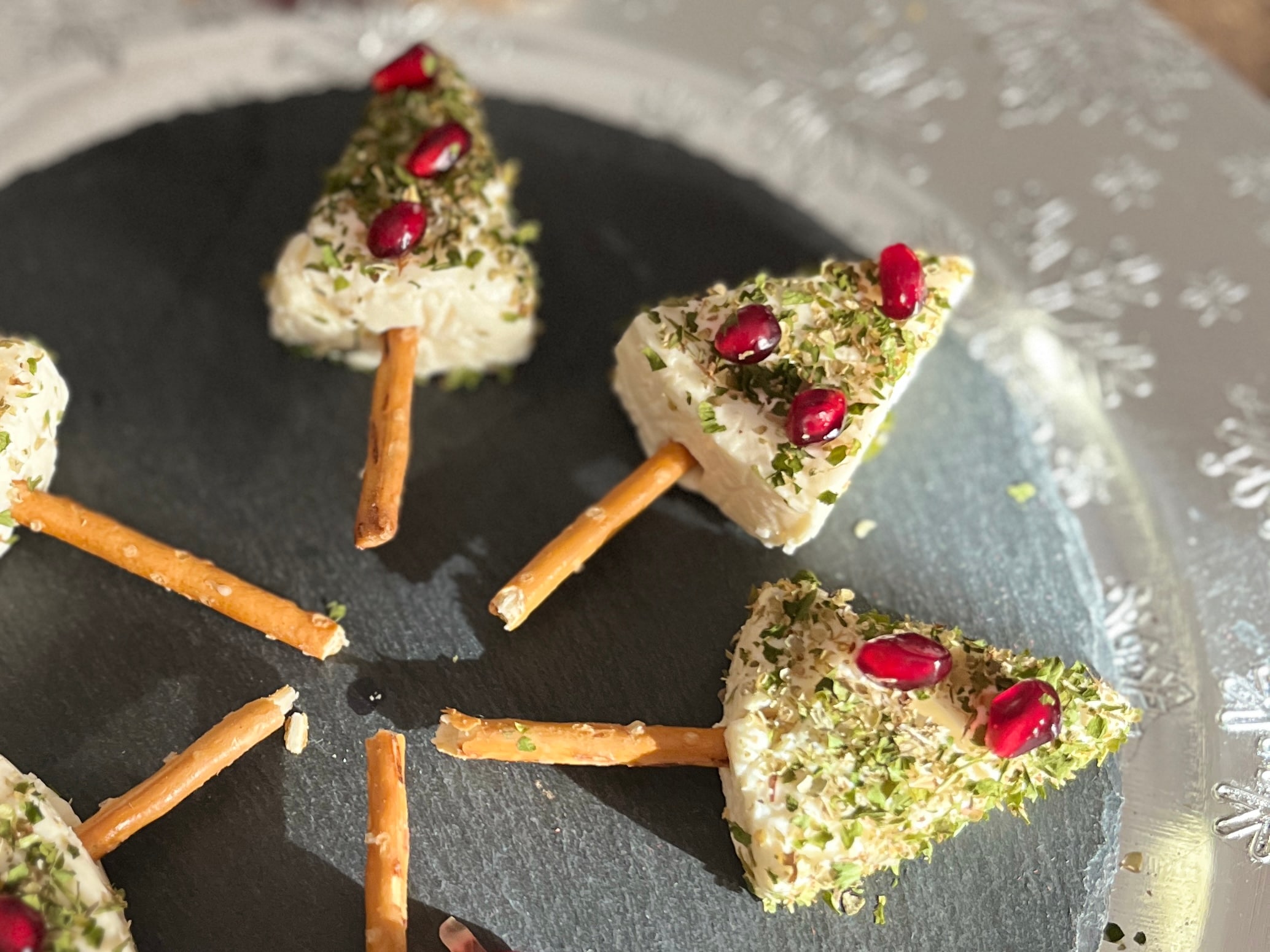 Weihnachtsvorspeise mit Käseecken