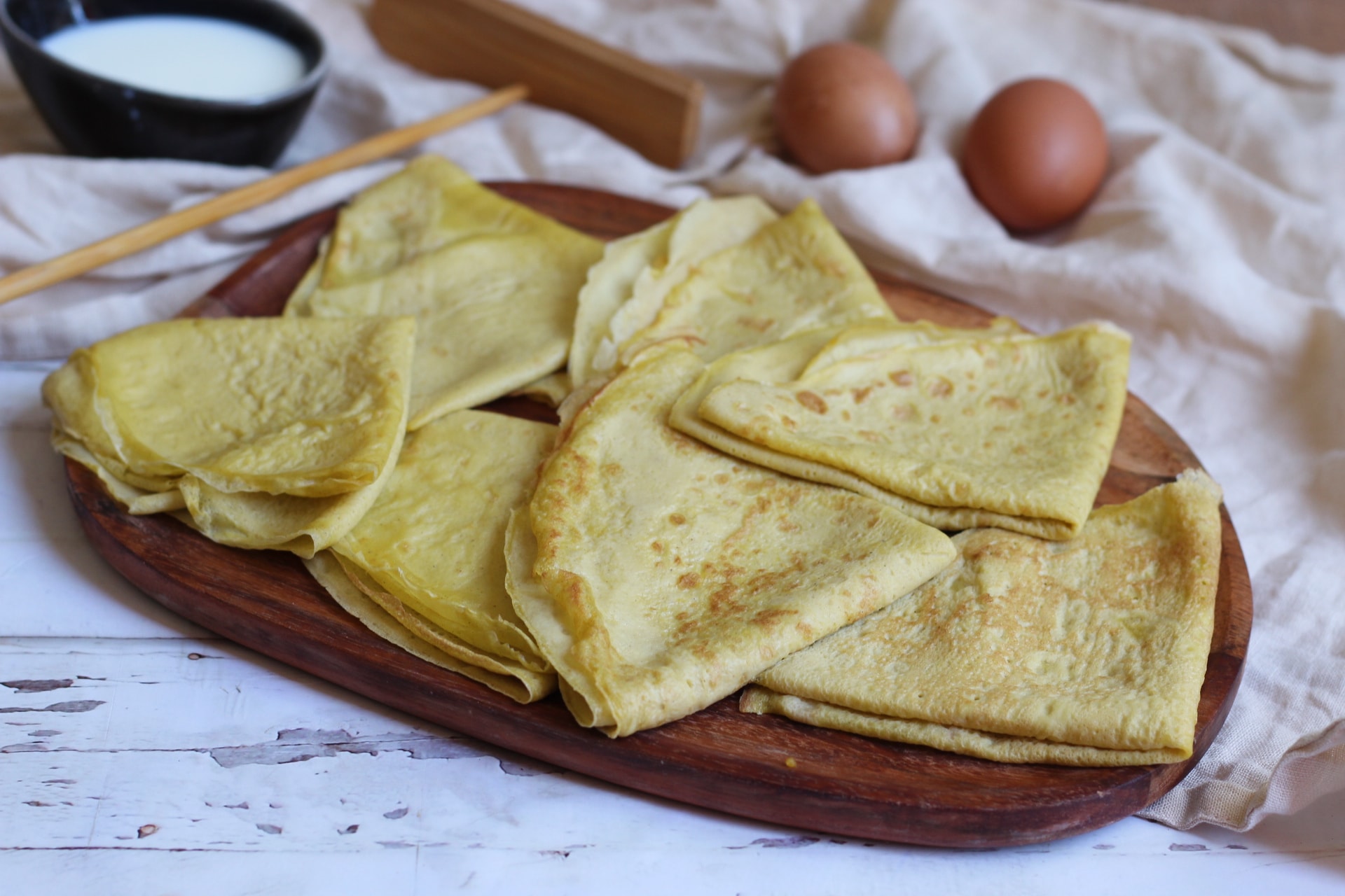 Herzhafte Crêpes ohne Milch und Butter, leicht und vielseitig