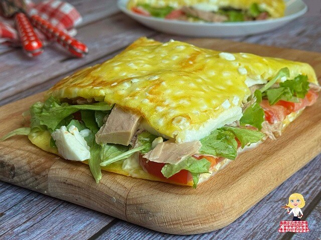 HÜTTENKÄSE-FLATBREAD