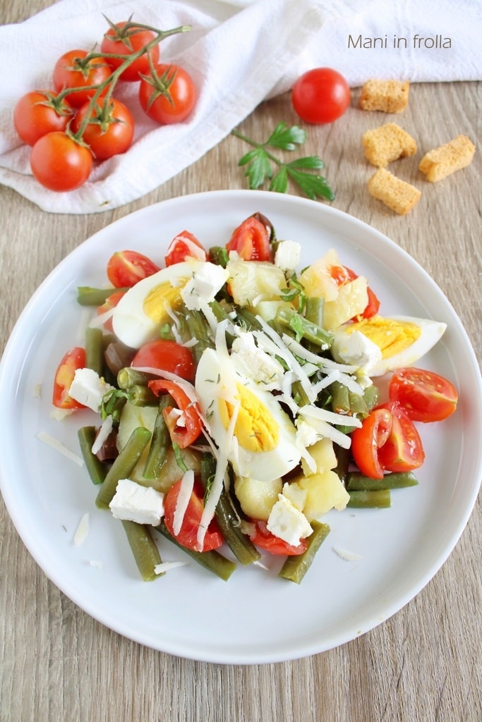 Bohnensalat mit Kartoffeln, Kirschtomaten und Feta