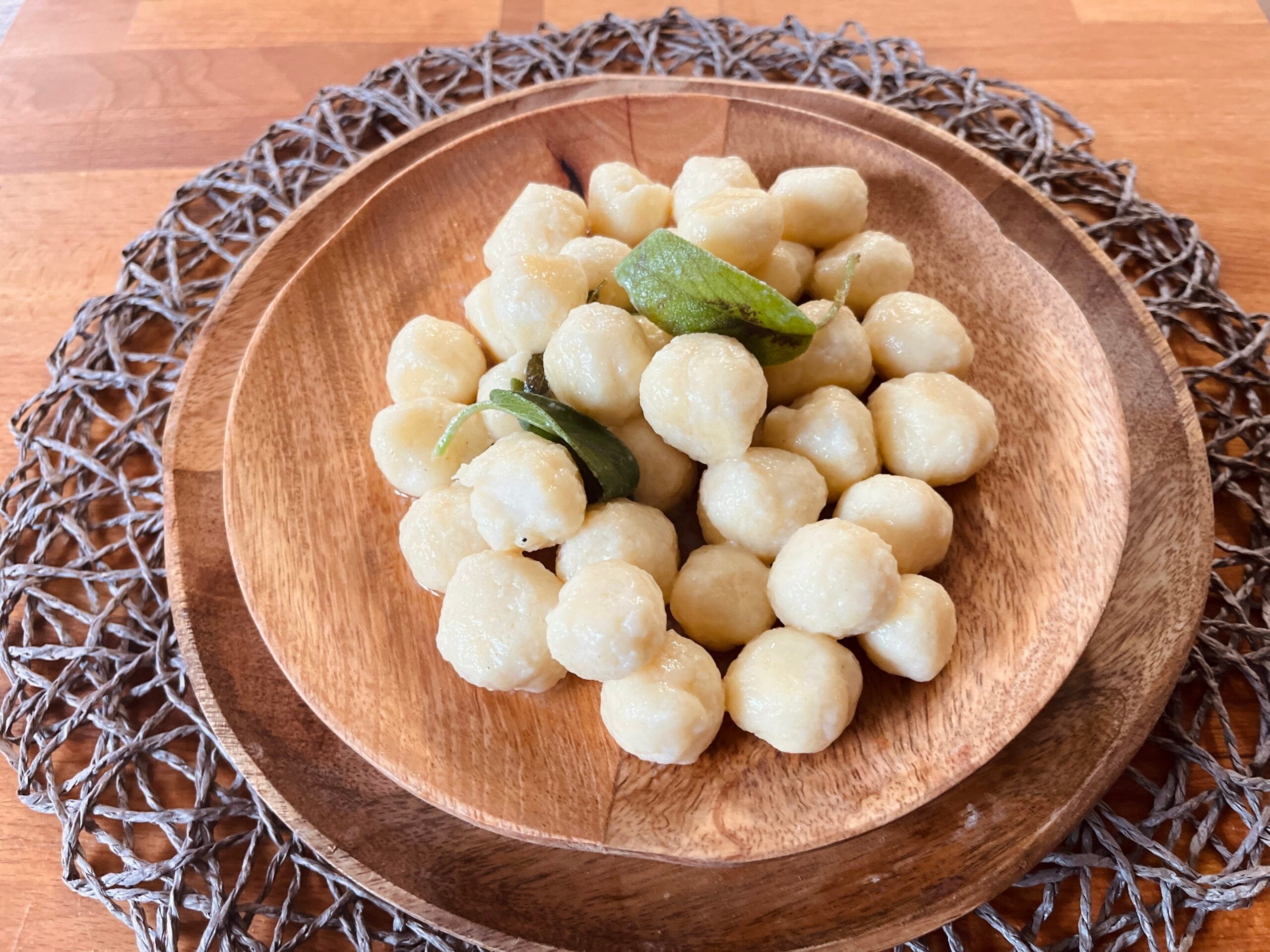 Ricotta-Gnocchi mit Butter und Salbei