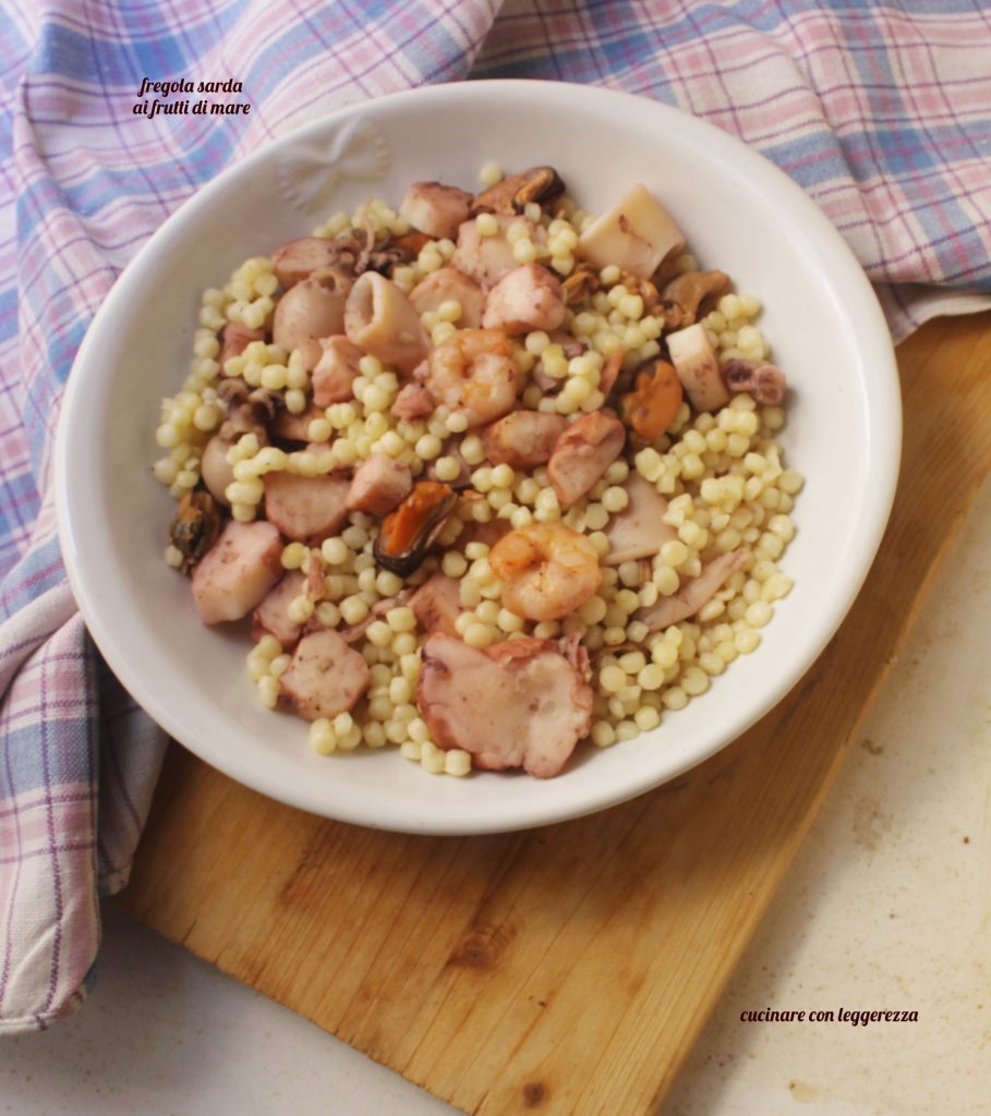 sardische Fregola mit Meeresfrüchten
