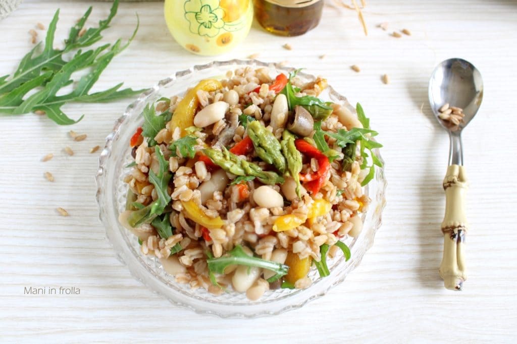 Dinkelsalat mit Paprika Bohnen und Sardellen