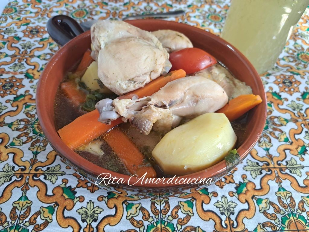 Rezept für Hühnerbrühe mit Gemüse