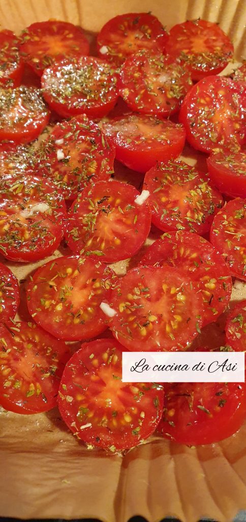 Karamellisierte Kirschtomaten in der Heißluftfritteuse