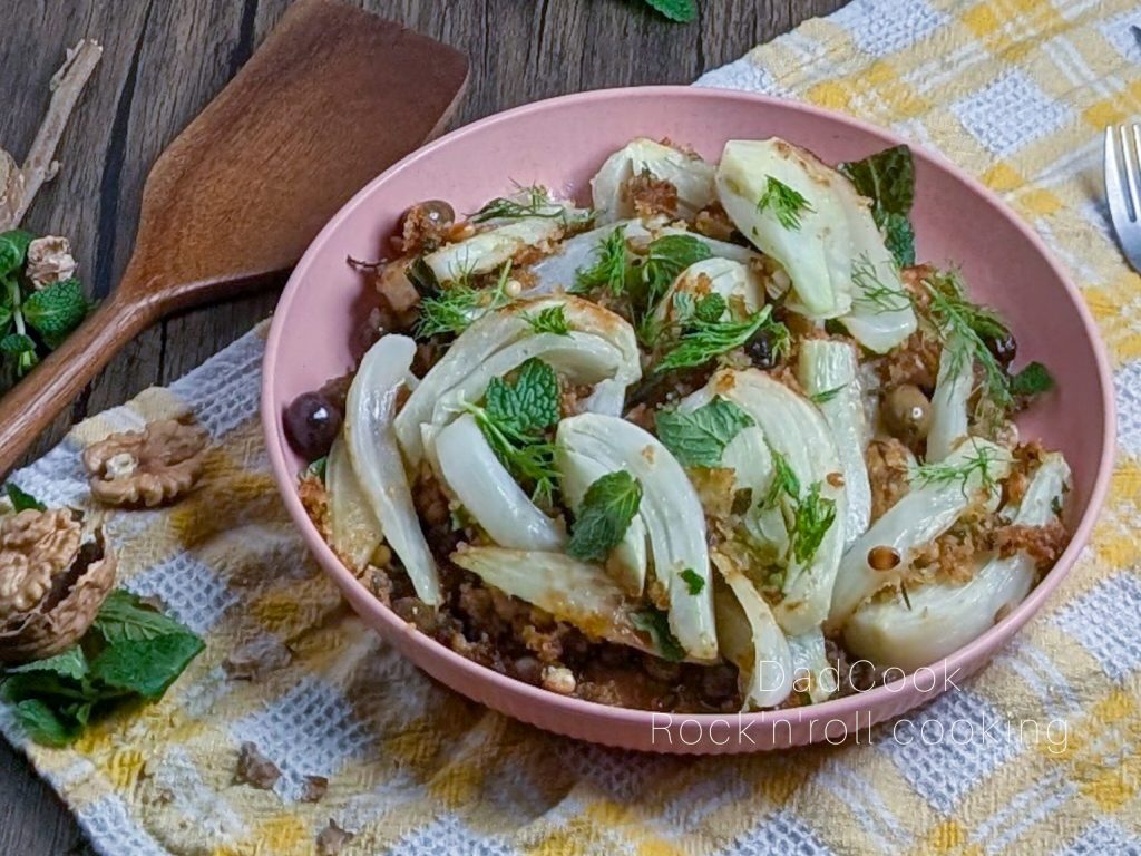 Fenchel in der Pfanne mit Semmelbrösel: in 15 Minuten fertig!