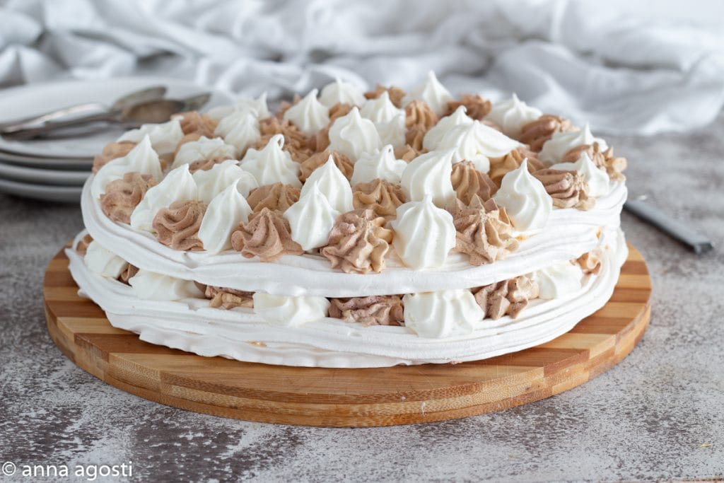 Kaffee-Baiser-Torte