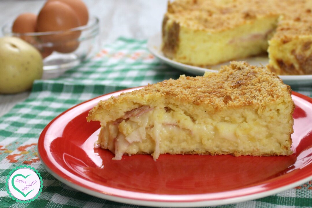 Kartoffeltorte mit Schinken und Provola