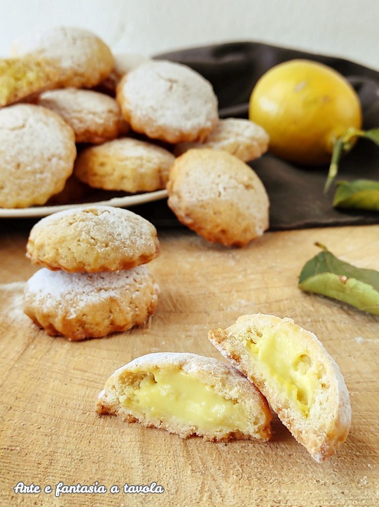 Kekse mit Zitronencreme