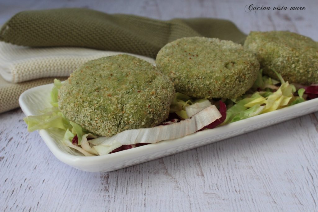 Kichererbsen- und Kartoffelburger ohne Eier Küche am Meer