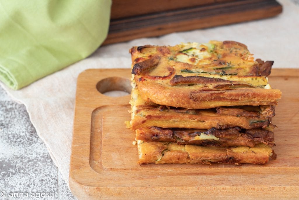 Kichererbsenfladen mit Gemüse