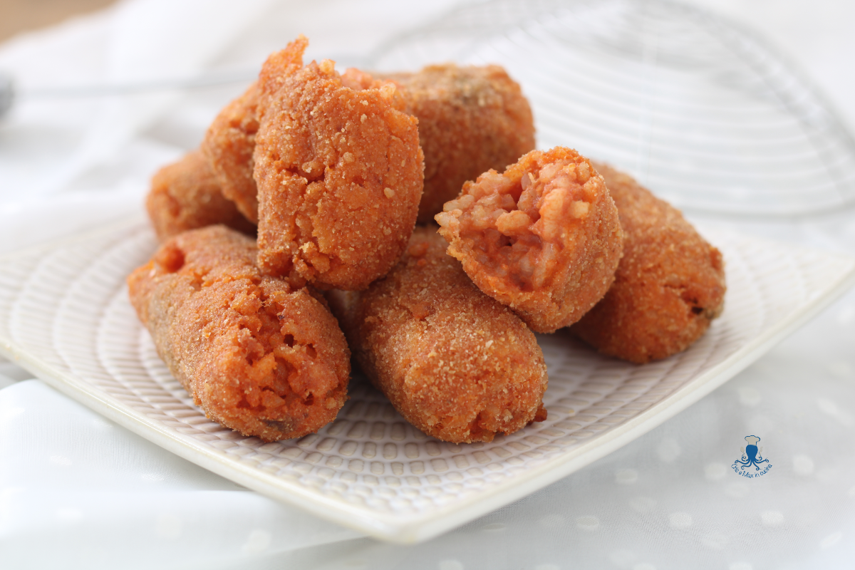 Kroketten mit übrig gebliebenem Reis, einfaches Rezept zur Resteverwertung, frittiert oder gebacken