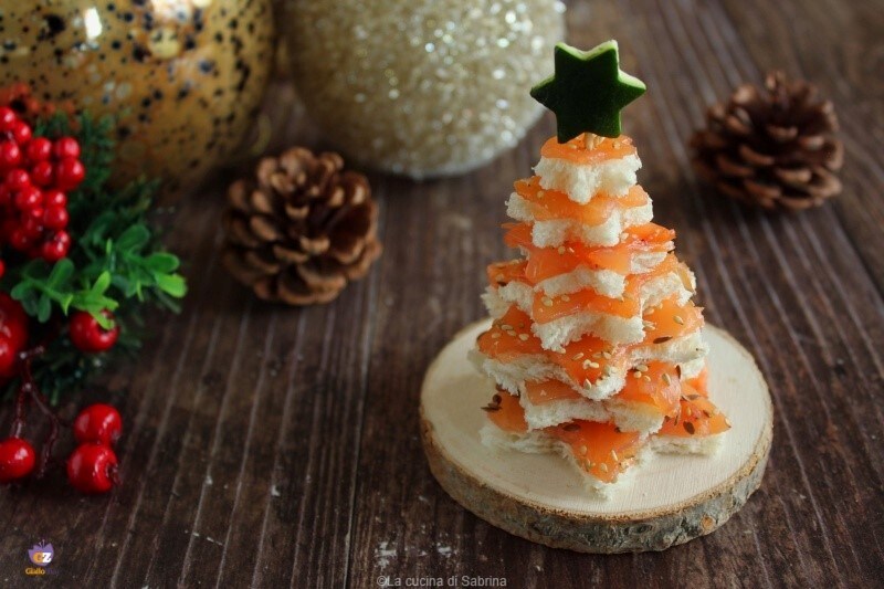 Geräucherte Lachsbäumchen