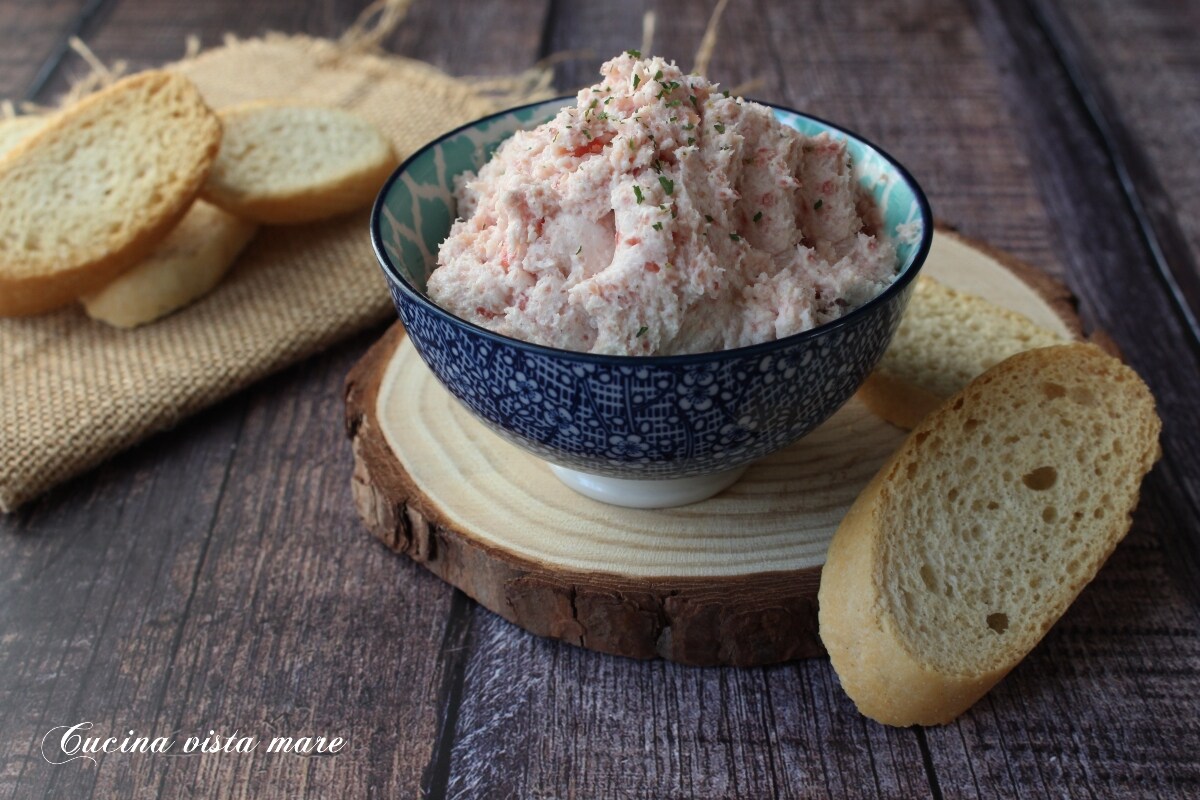 Mousse mit Speck und Robiola