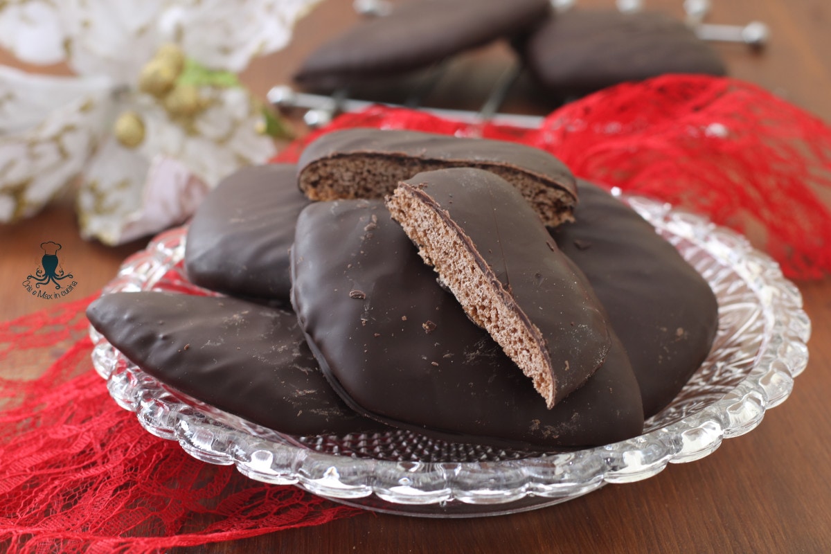 Neapolitanische Mostaccioli