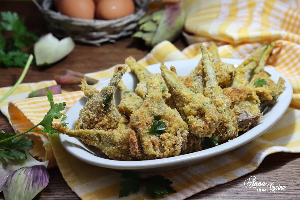 Gebackene Artischocken mit würziger Panade