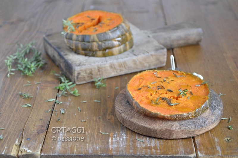 Ofenkürbis mit aromatischen Kräutern, Bohnenkraut - Ortaggi che passione von Sara