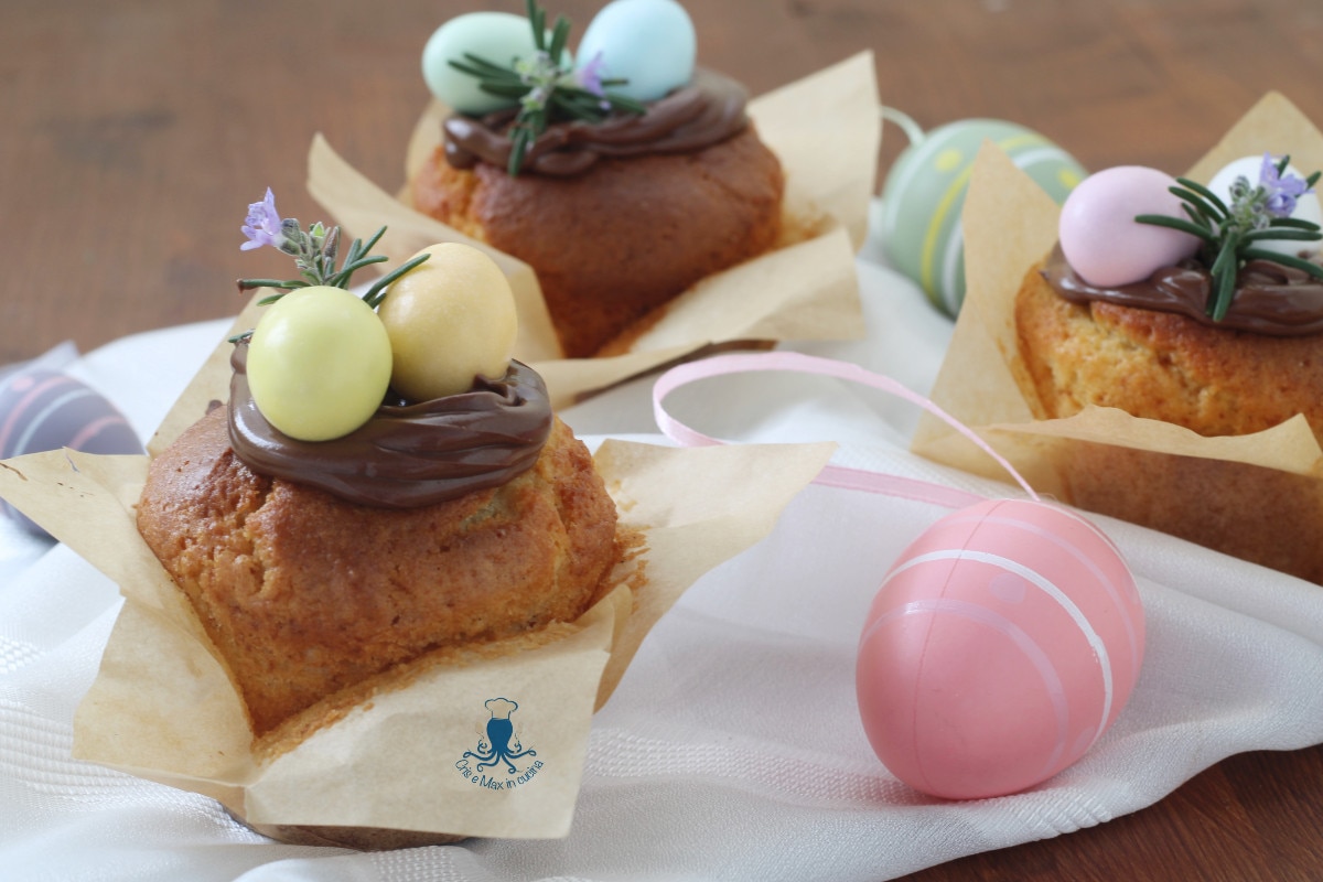 Ostermuffins mit Nutella und kleinen Eiern