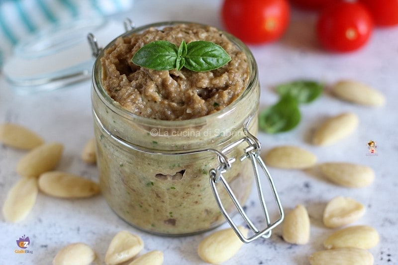 Schnelles Auberginenpesto