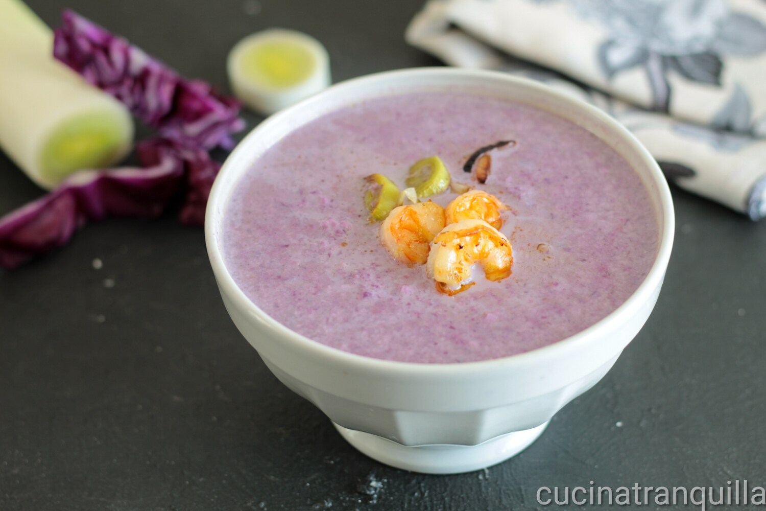 Kohlsuppe mit Ricotta
