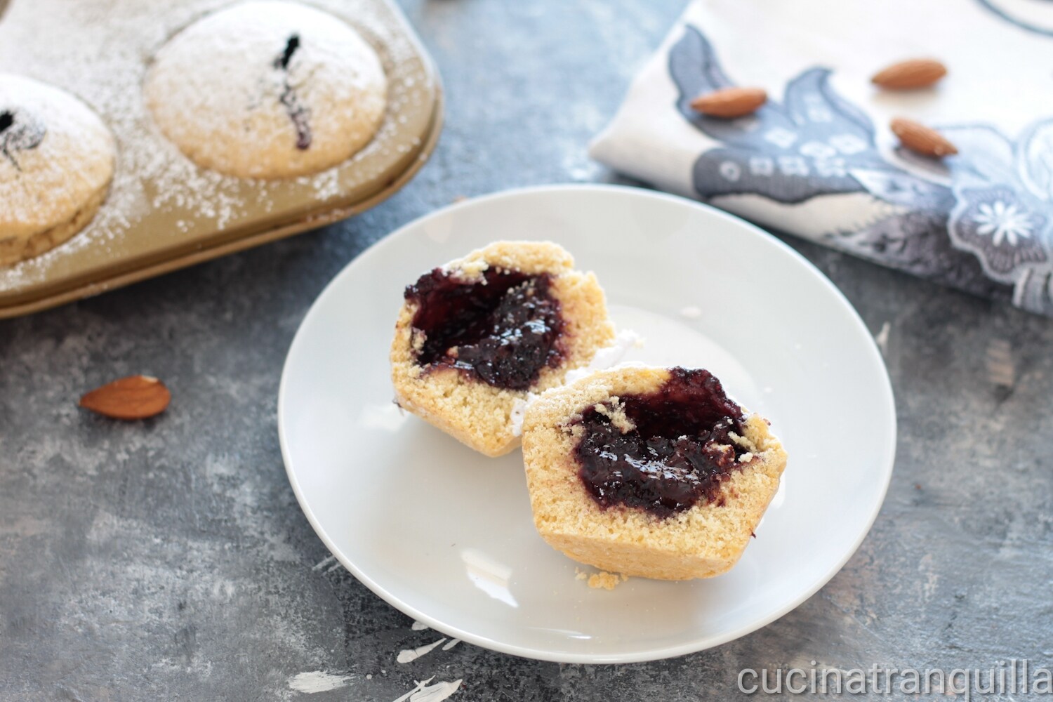 Bocconotti aus den Abruzzen