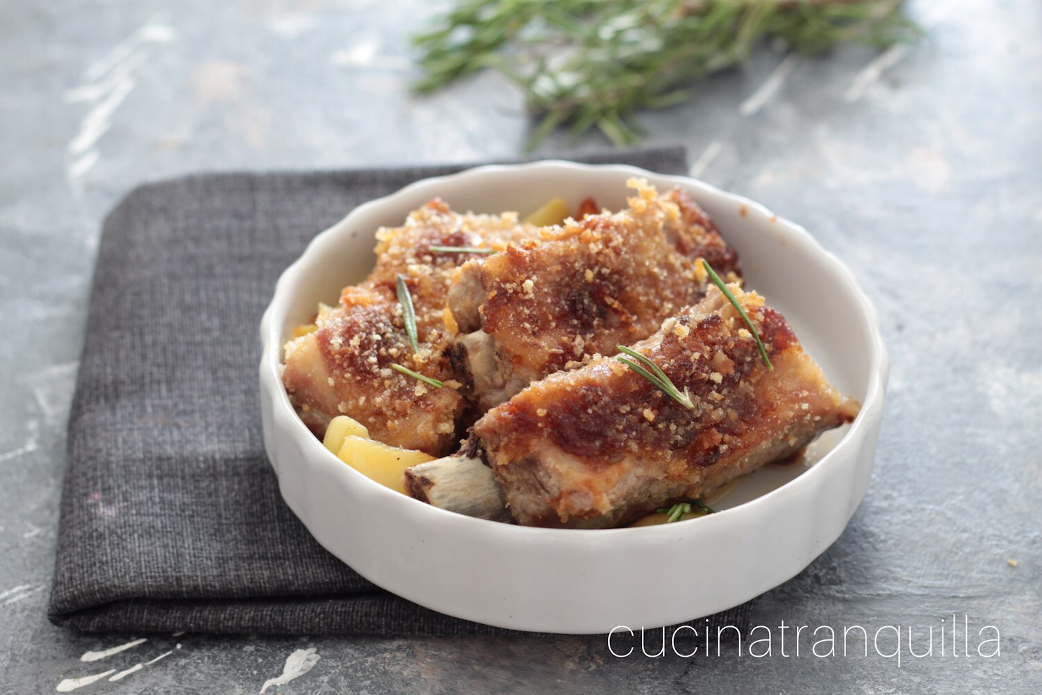 Schweinerippchen in Barbecue-Sauce