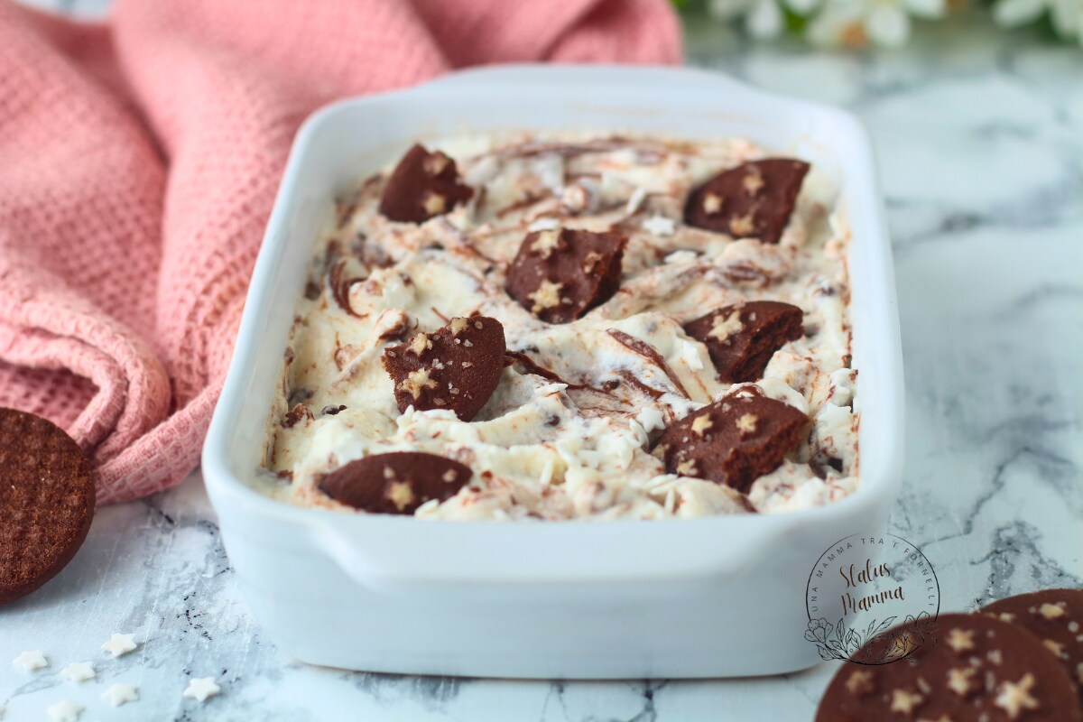 Pan di Stelle Stracciatella Eis: Eine unwiderstehlich cremige Sommerleckerei!