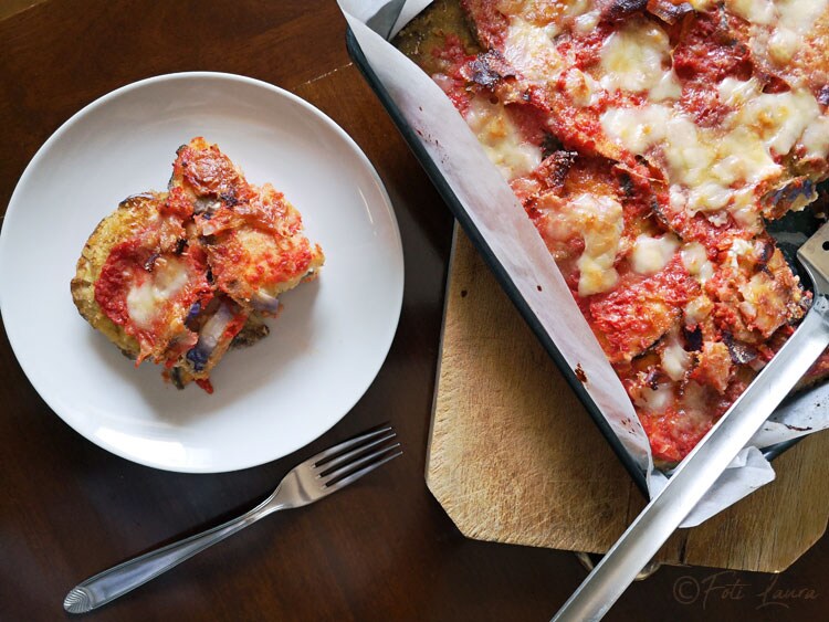 Panierte und frittierte Auberginenparmigiana: Leckeres und knuspriges Rezept