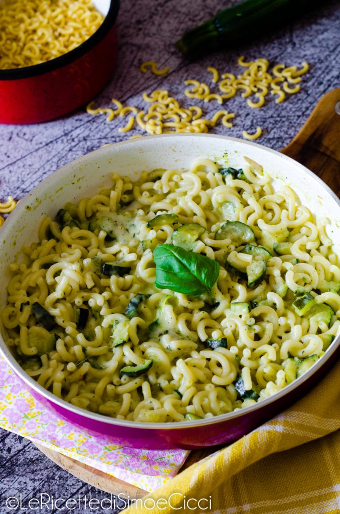 Pasta mit Zucchini
