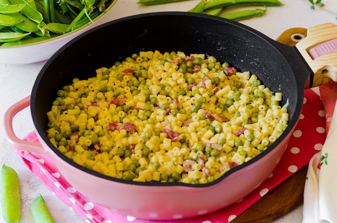 Pasta e piselli: Ein einfaches und schnelles neapolitanisches Rezept, köstlich!