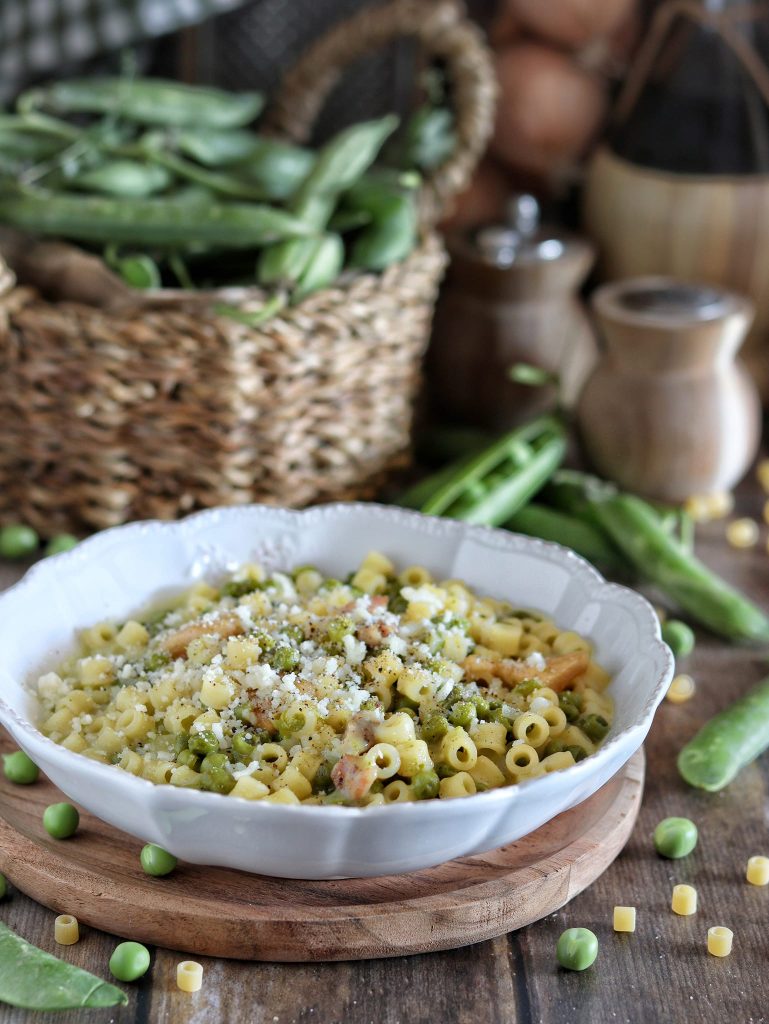 pasta und erbsen