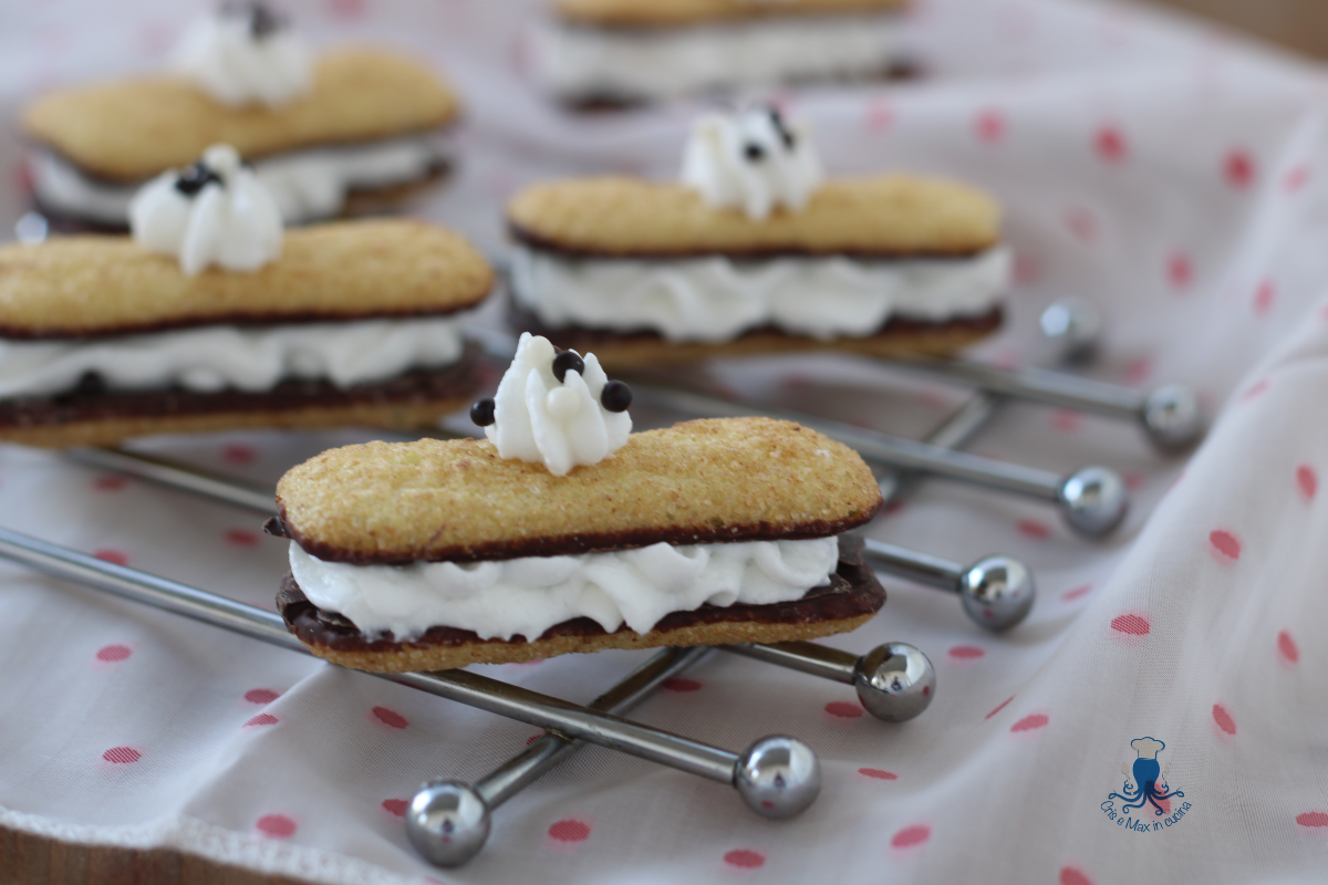 Pavesini Double mit Sahne, einfaches und schnelles Rezept.