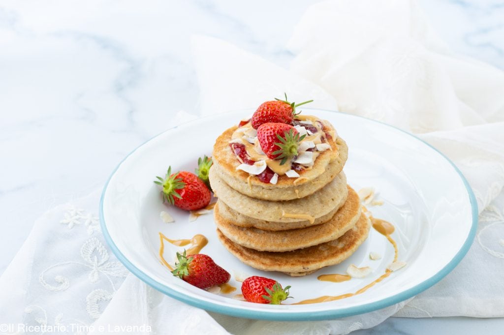 Pfannkuchen mit Erdnussbutter