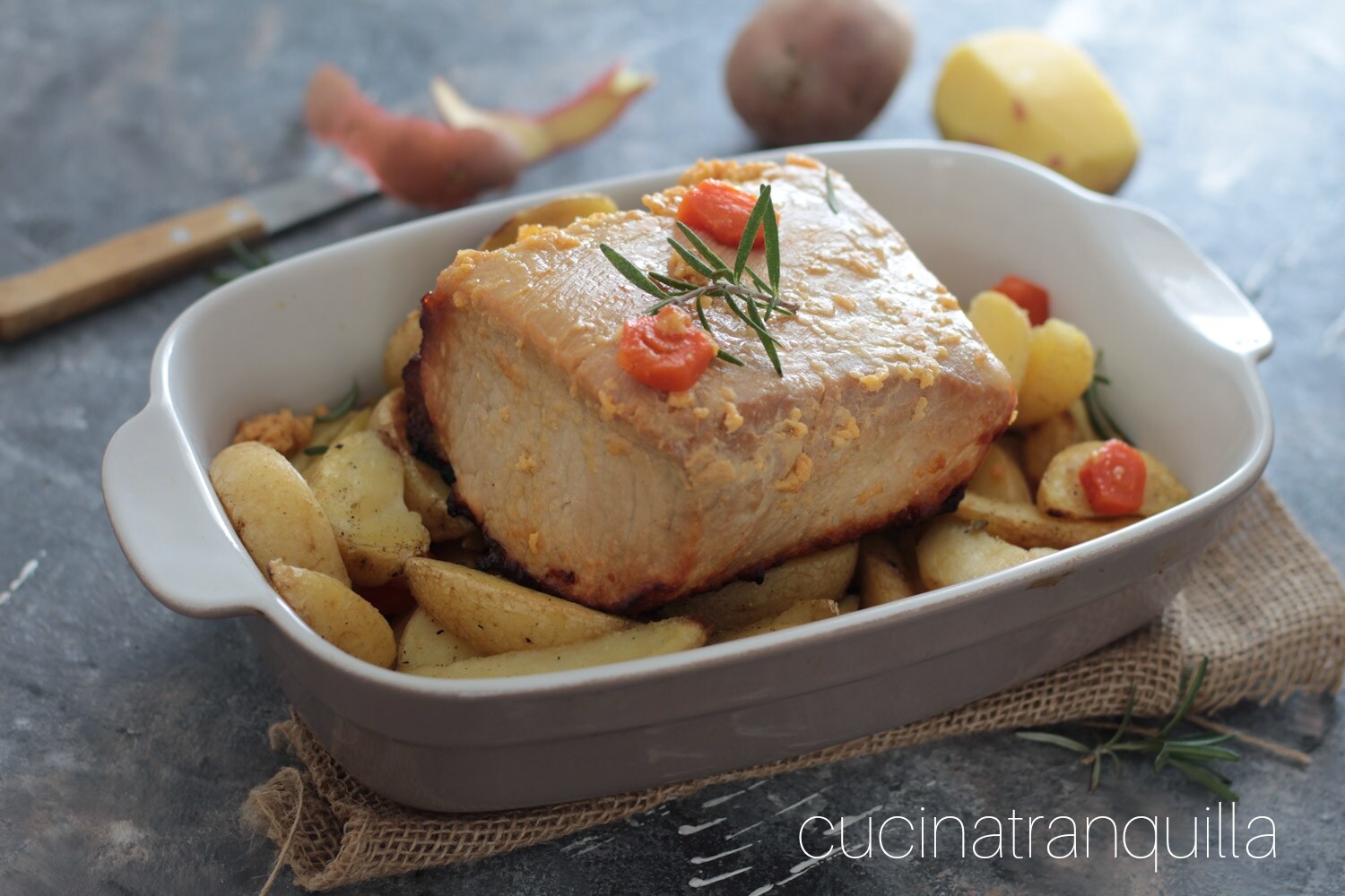 Schweinerückenbraten in Milch