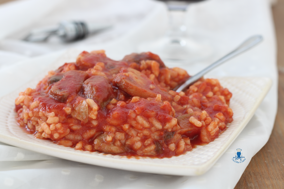 Reis mit Pilzsauce, Rezept mit gefrorenen Pilzen.