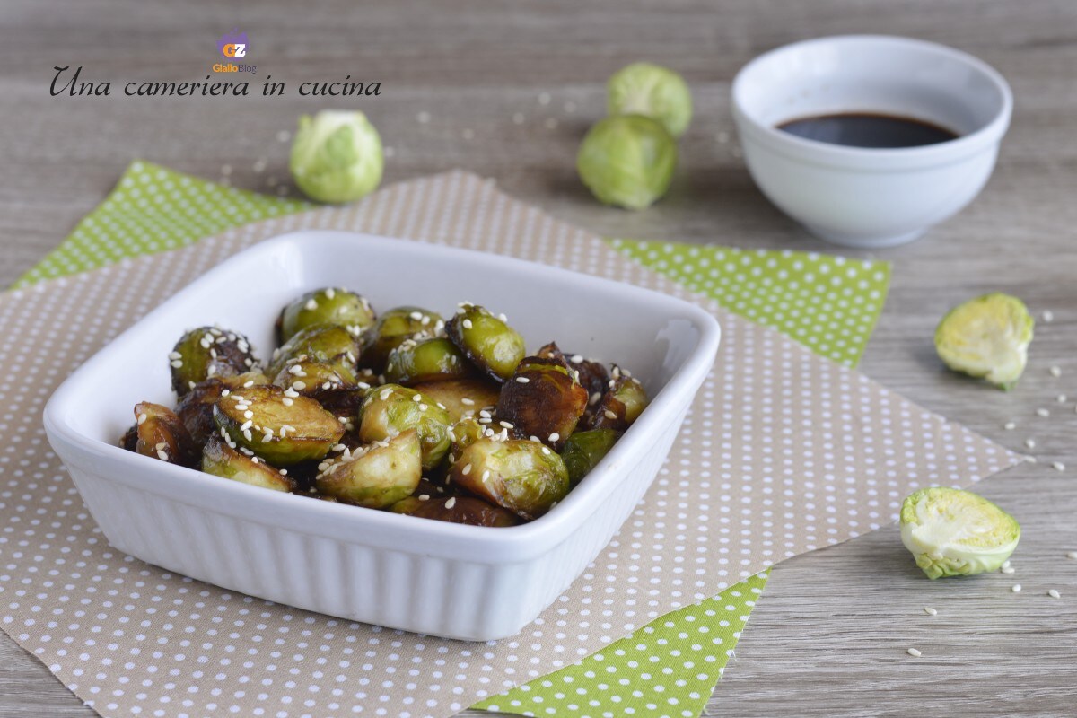 Rosenkohl mit Soja- und Sesamsauce