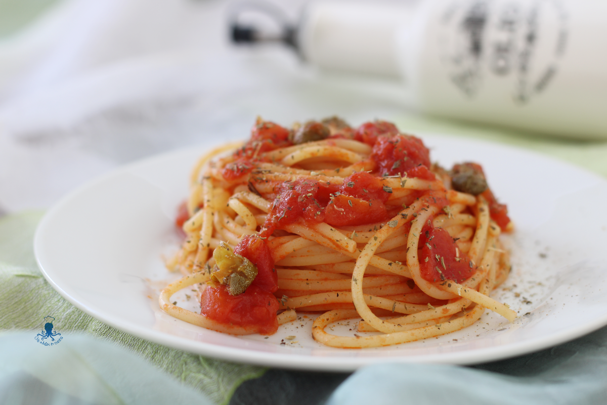 Spaghetti alla Pizzaiola, einfaches und schnelles Rezept.