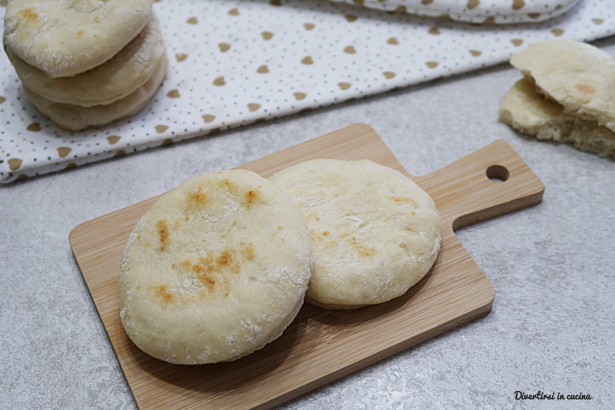 Schnelle Fladenbrötchen ohne Hefe