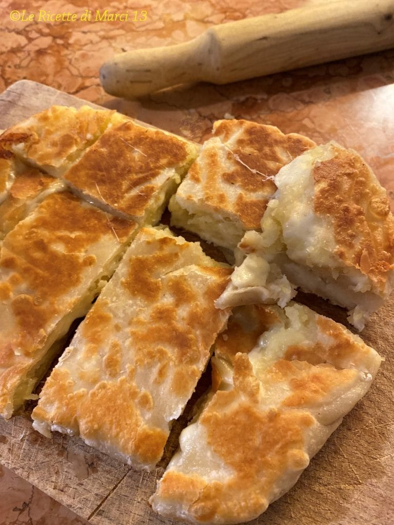 Schnelle Focaccia in der Pfanne ohne Hefe