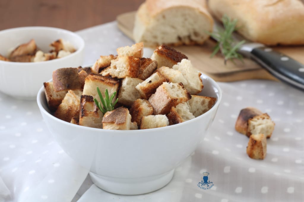 Selbstgemachte Crostini