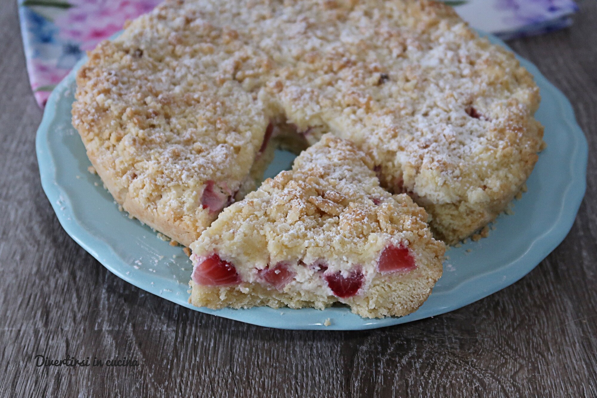 Streuselkuchen mit Ricotta, Erdbeeren und Schokotropfen