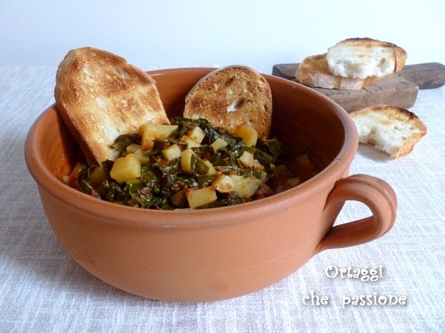 Suppe mit Schwarzkohl und Kartoffeln Ortaggi die Leidenschaft von Sara